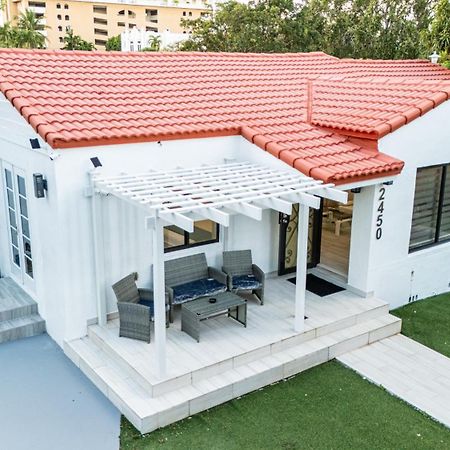 הוילה מיאמי Luxury Retreat 3B ,2Ba Pool , Coral Gables Center מראה חיצוני תמונה