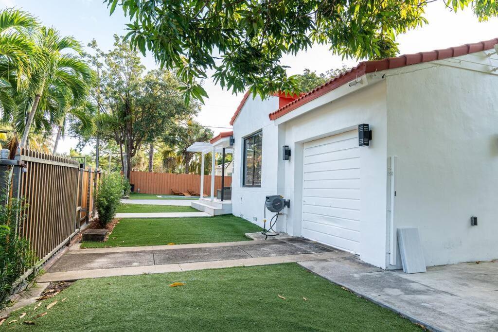 הוילה מיאמי Luxury Retreat 3B ,2Ba Pool , Coral Gables Center מראה חיצוני תמונה
