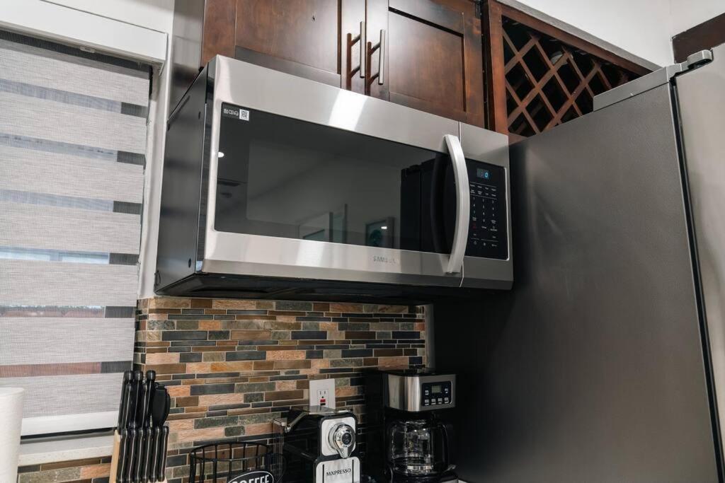 הוילה מיאמי Luxury Retreat 3B ,2Ba Pool , Coral Gables Center מראה חיצוני תמונה