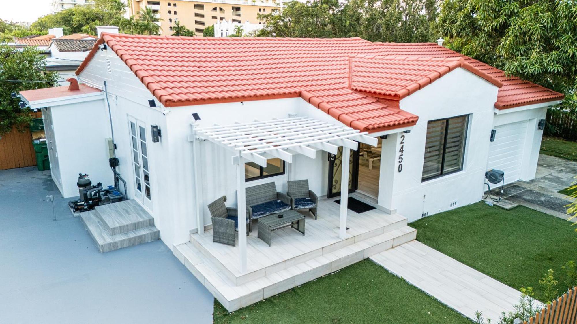 הוילה מיאמי Luxury Retreat 3B ,2Ba Pool , Coral Gables Center מראה חיצוני תמונה