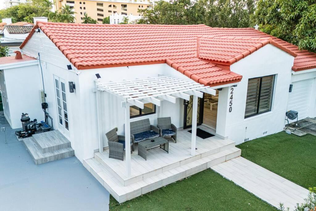 הוילה מיאמי Luxury Retreat 3B ,2Ba Pool , Coral Gables Center מראה חיצוני תמונה